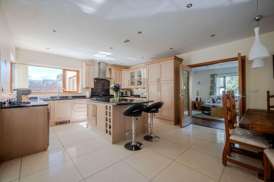 27 Seahill Road