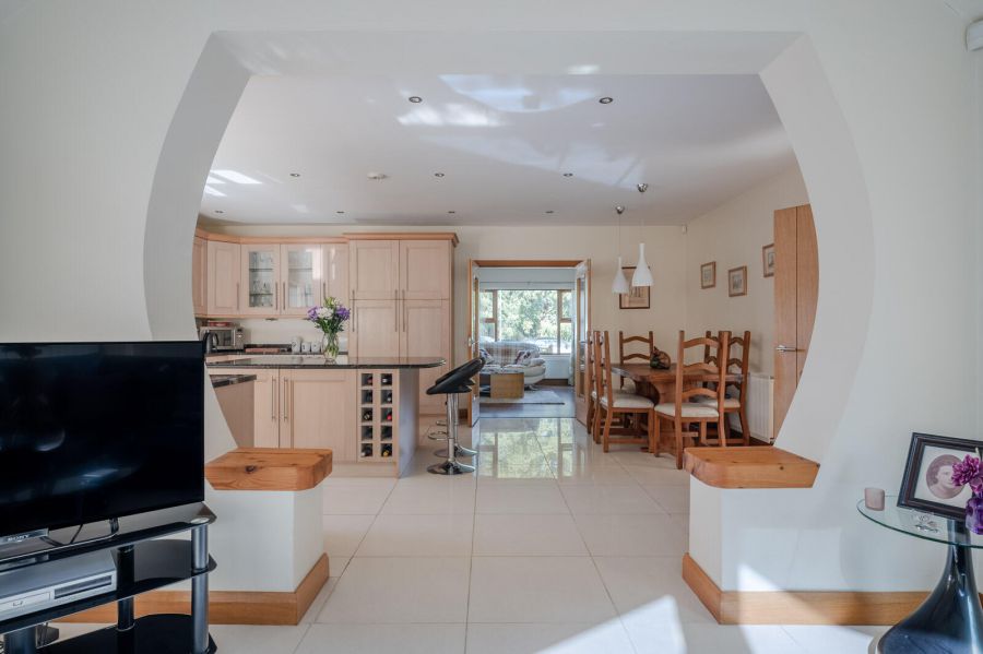 27 Seahill Road