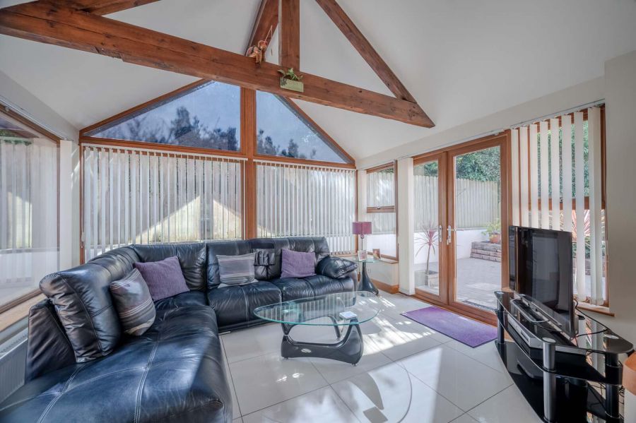 27 Seahill Road