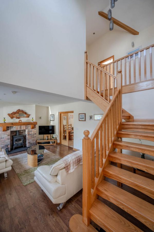 27 Seahill Road