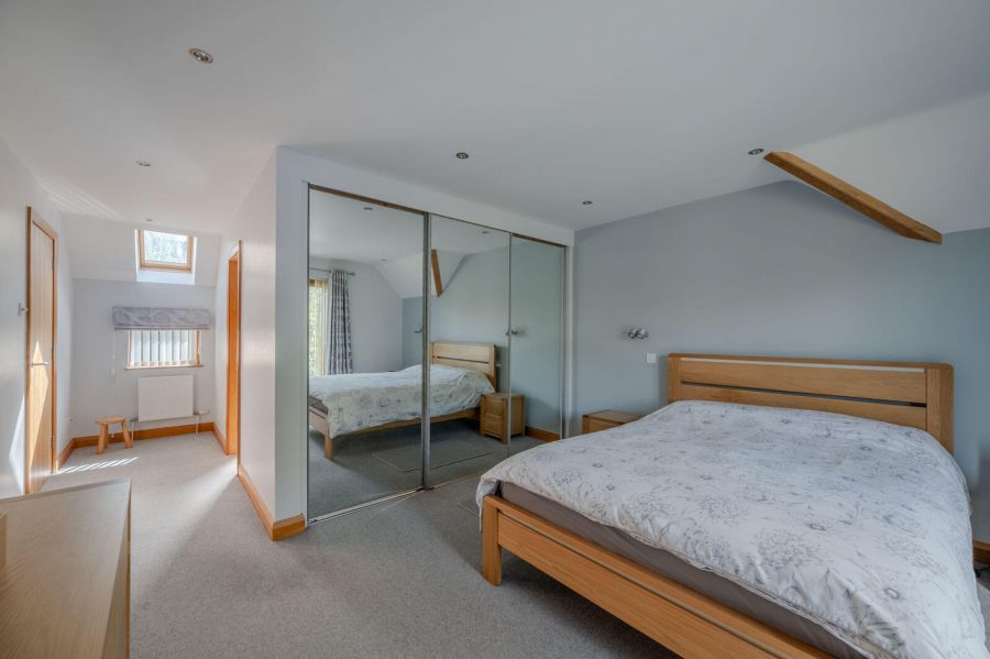 27 Seahill Road
