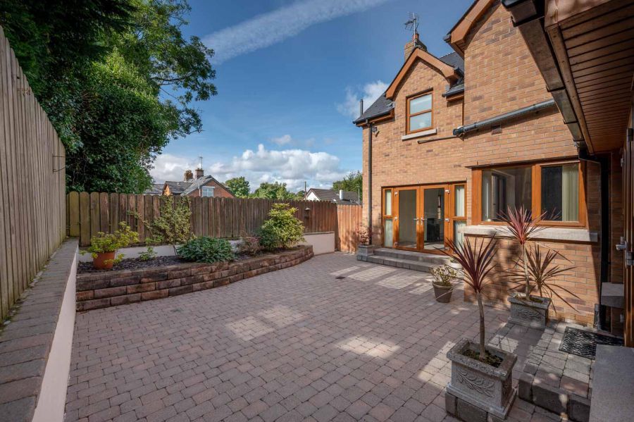 27 Seahill Road