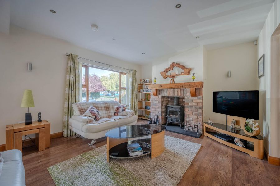 27 Seahill Road