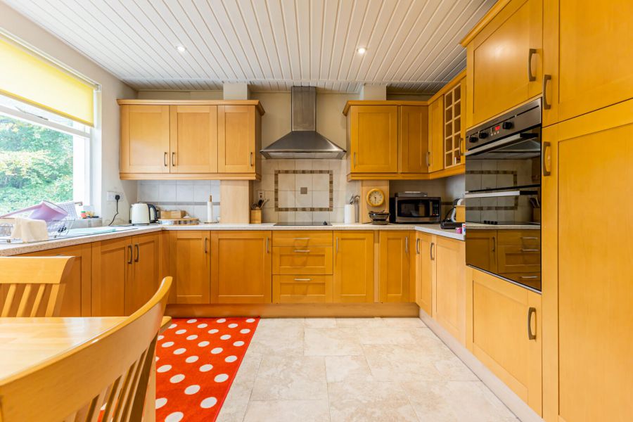 33 Demesne Road