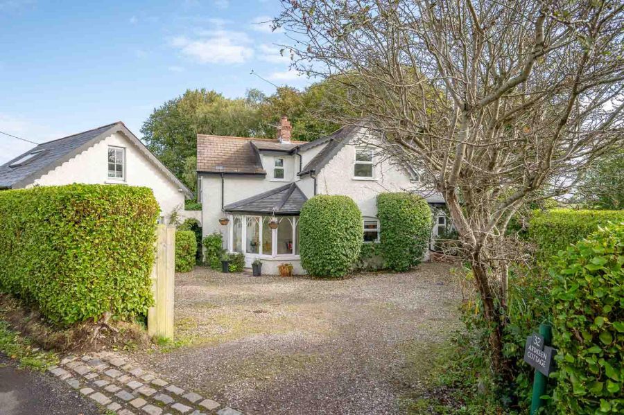 32 Ballygrainey Road
