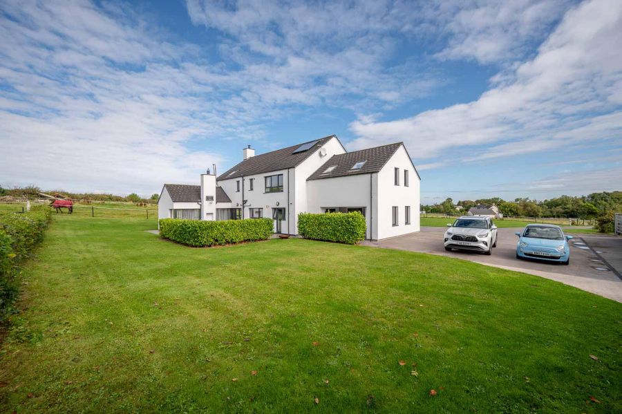 62 Ballymoney Road