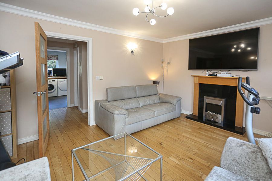 3 Old Dundonald Mews