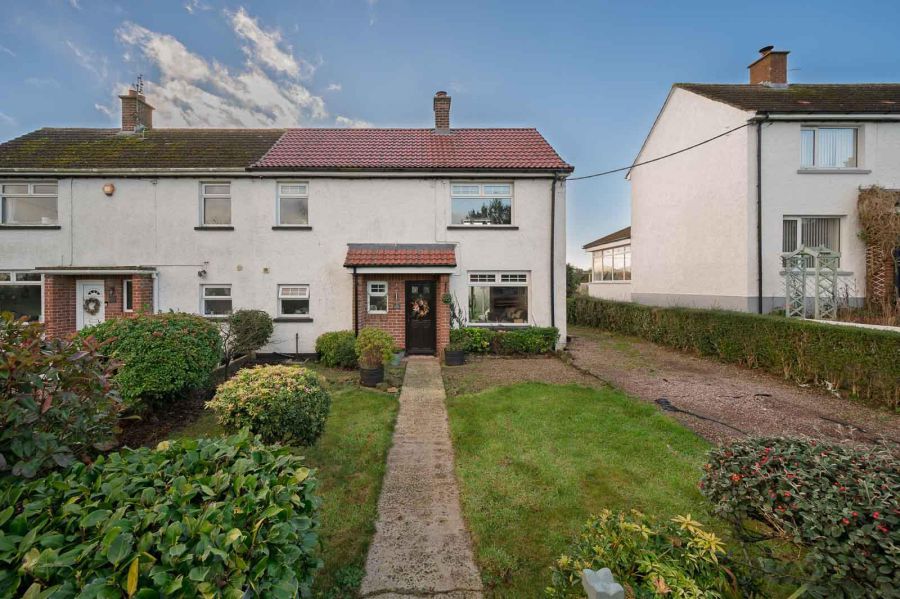 5 Craigantlet Cottages