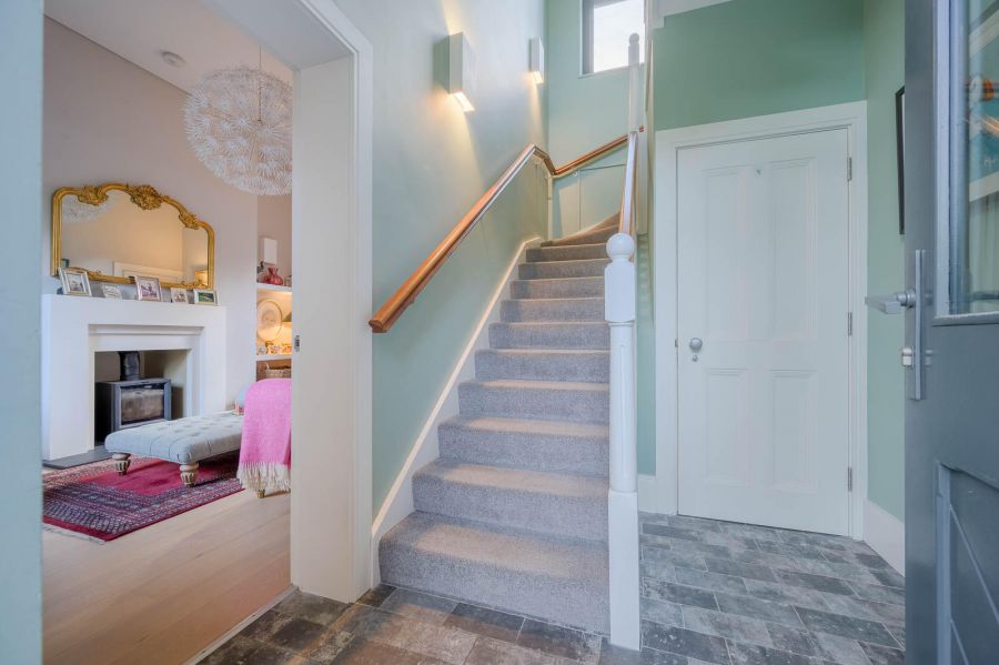 The Station Masters House 5 Cultra Station Road