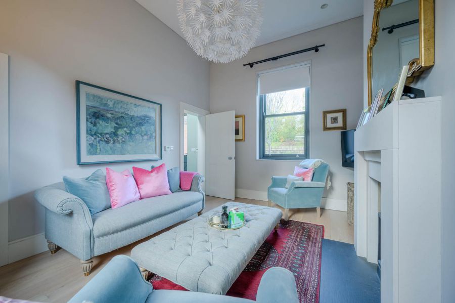 The Station Masters House 5 Cultra Station Road