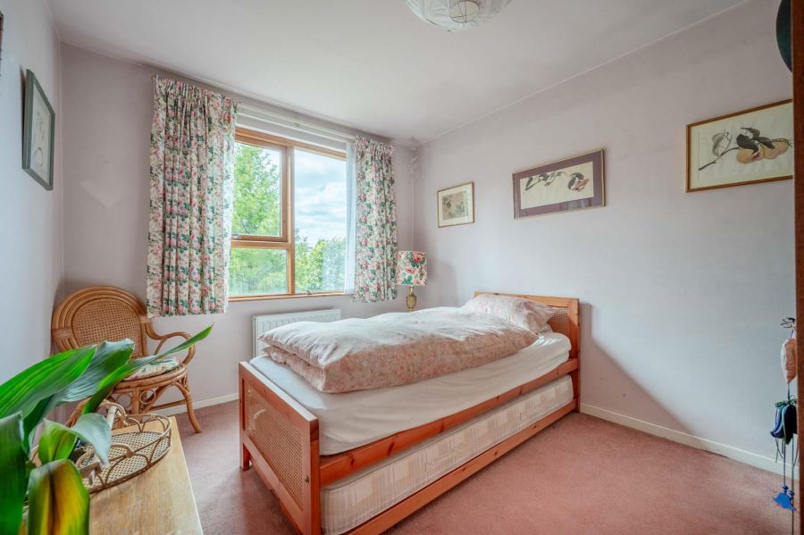 1 Rannoch Road
