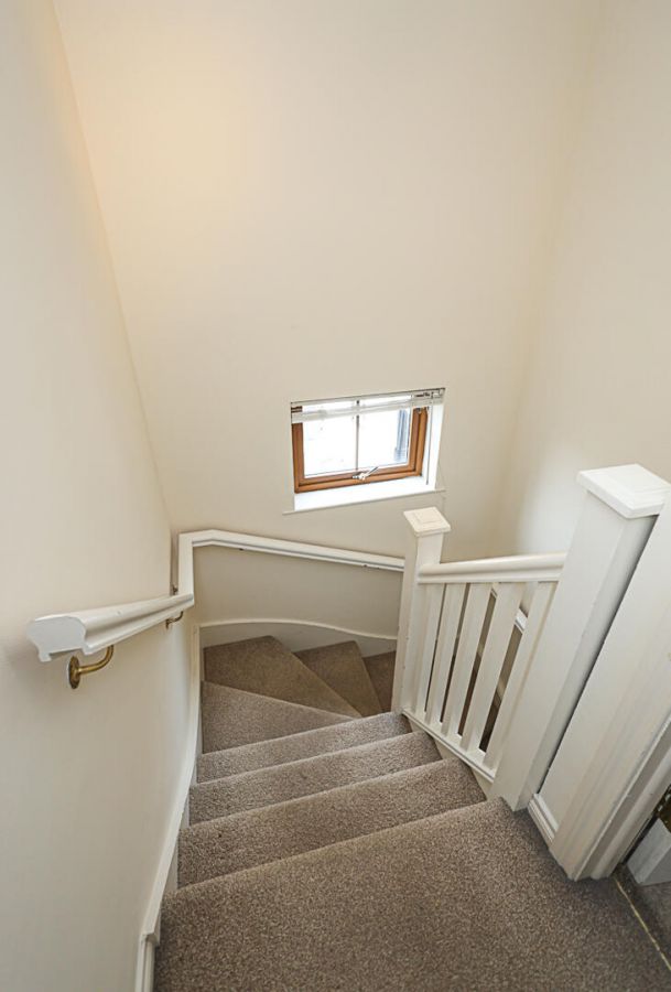 5 Kinnegar Close