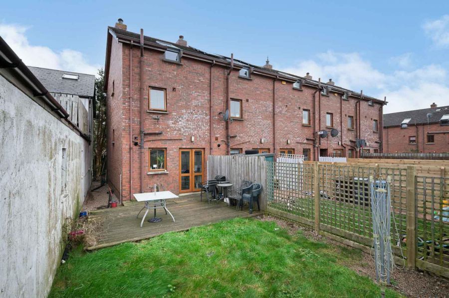 5 Kinnegar Close