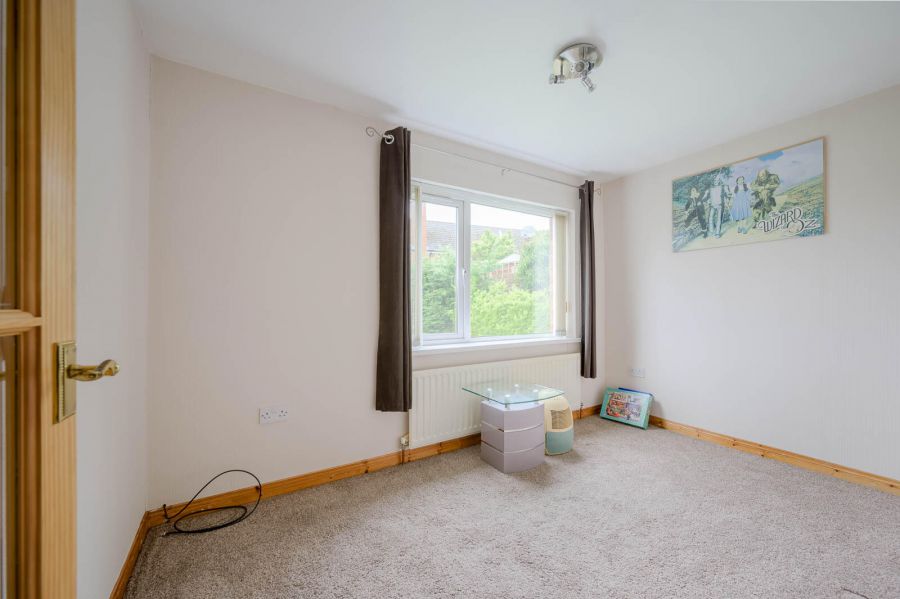 6 Grahamsbridge Park