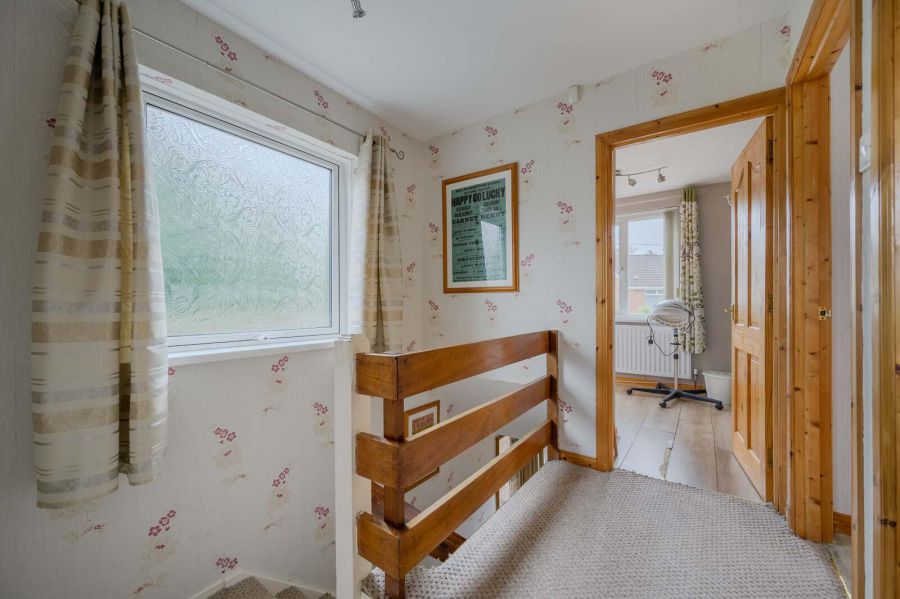 6 Grahamsbridge Park