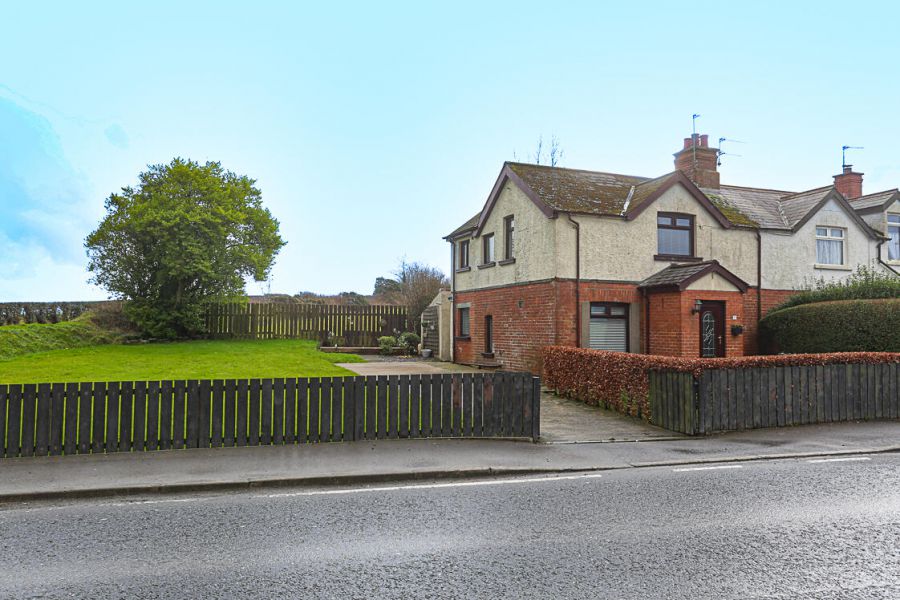 7 Ballymiscaw Cottages