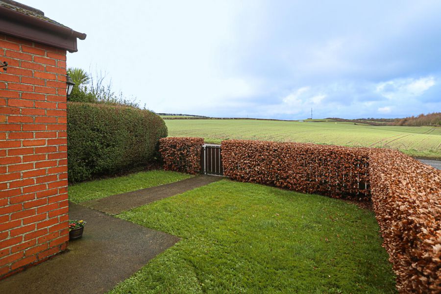 7 Ballymiscaw Cottages