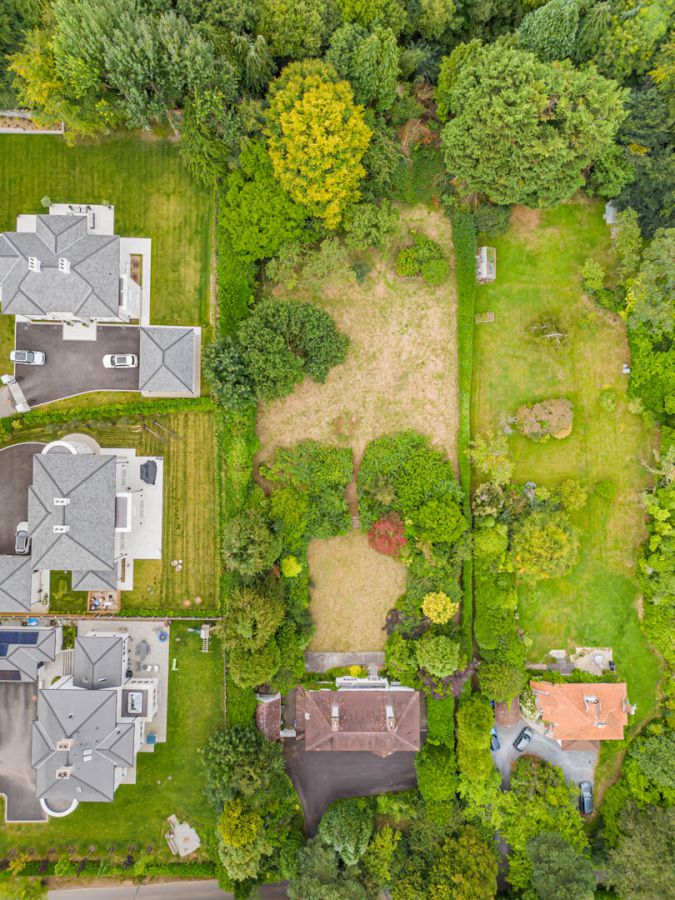 Land At 22 Glen Road