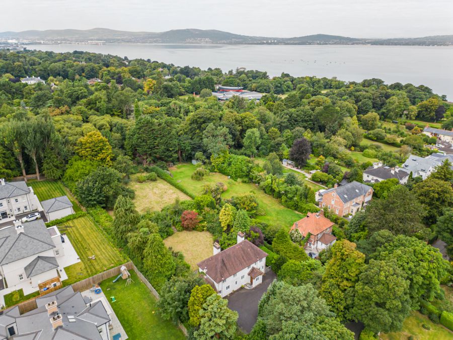 Land At 22 Glen Road