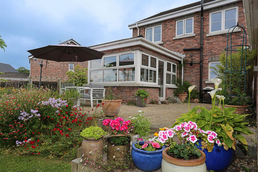 17 Millreagh Heights