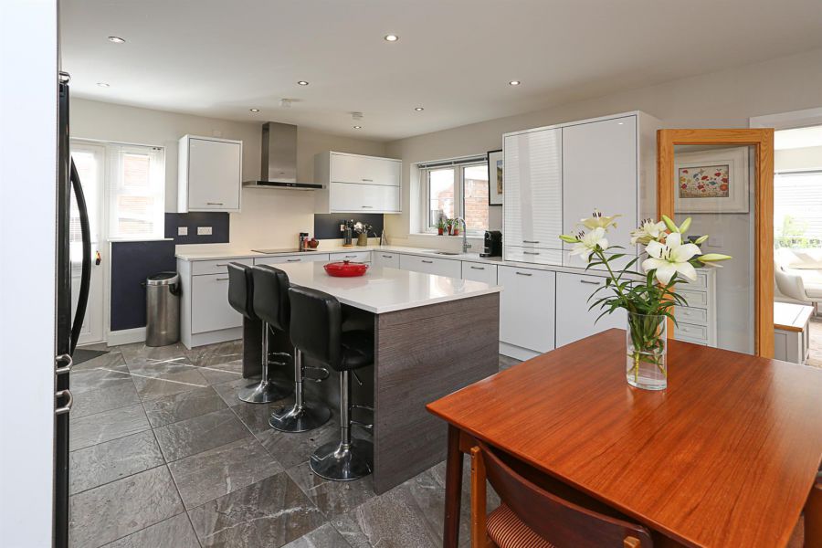 17 Millreagh Heights