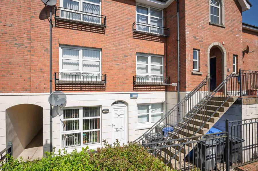26 Richmond Avenue