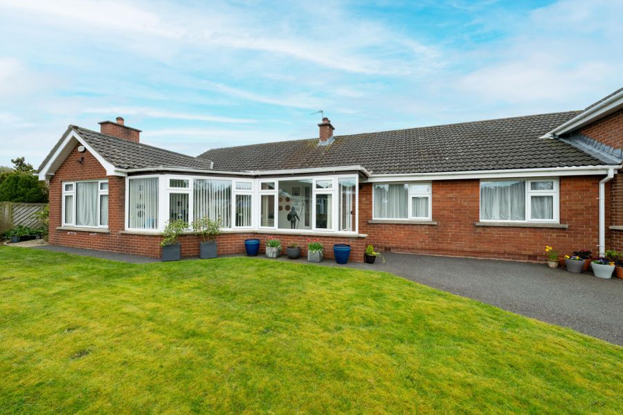 14 Craigdarragh Park East