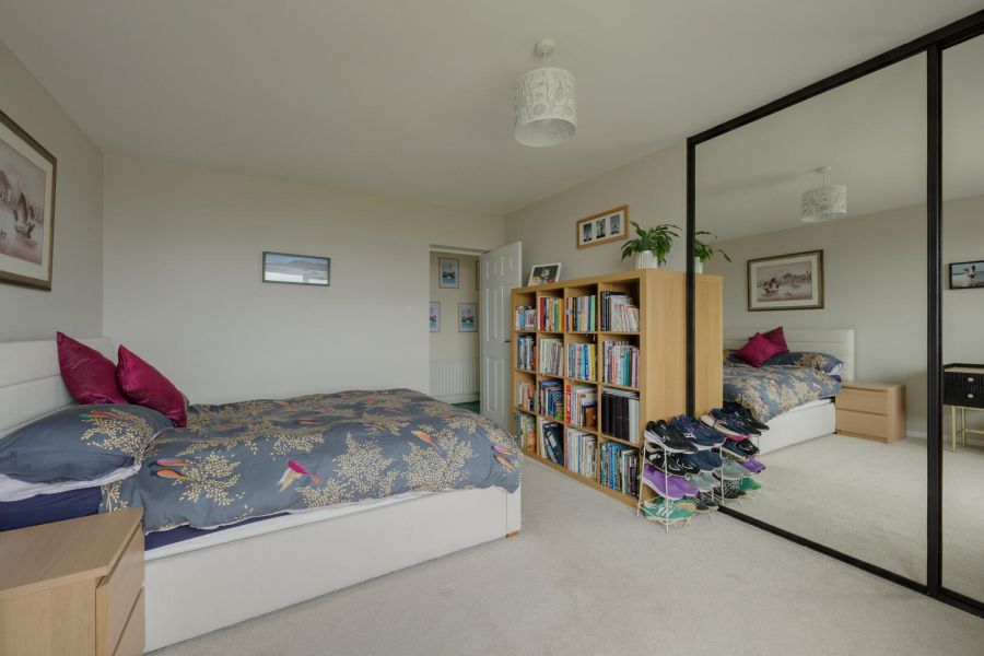 14 Craigdarragh Park East