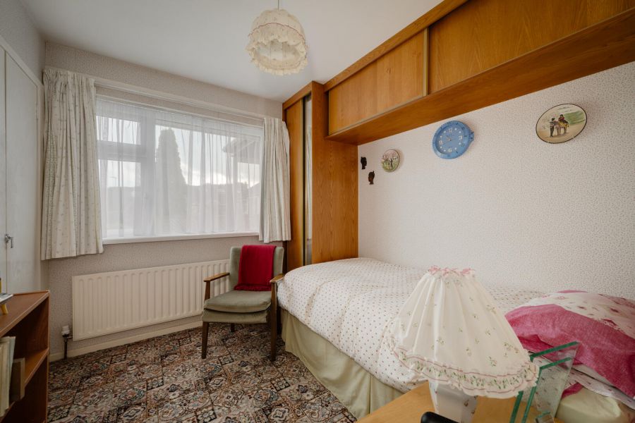 14 Craigdarragh Park East