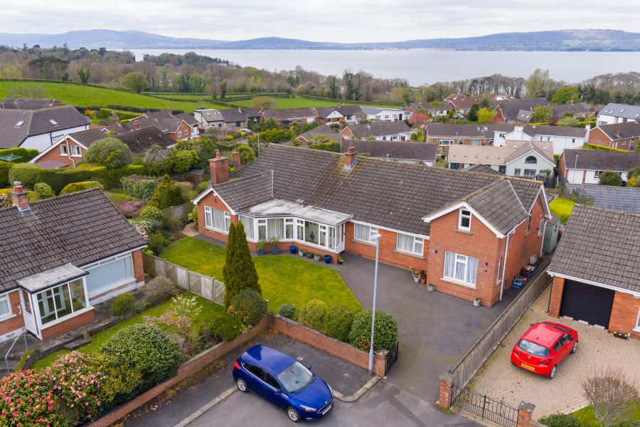 14 Craigdarragh Park East