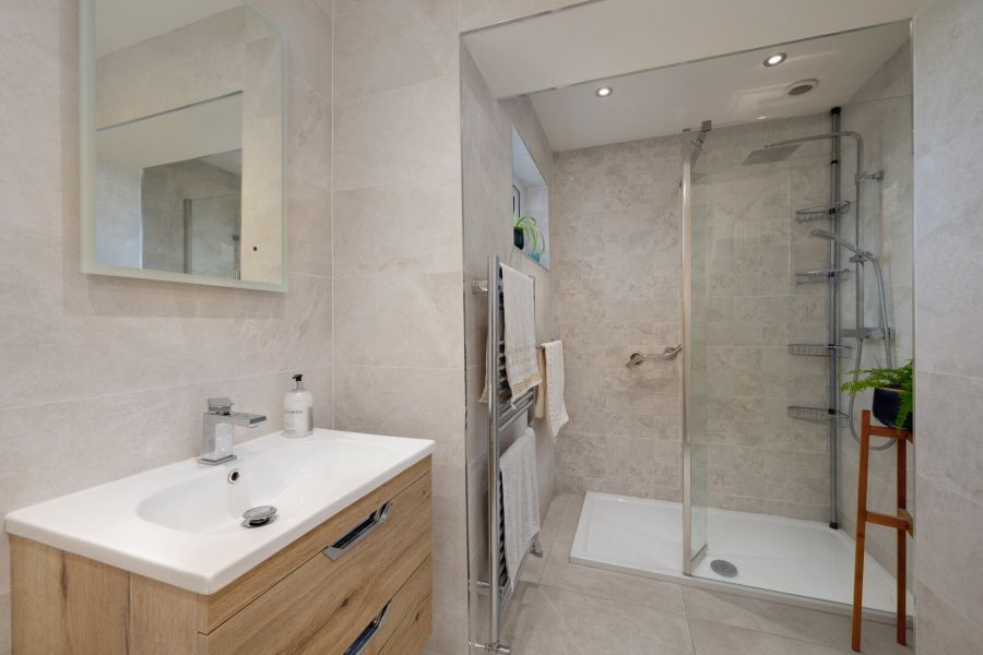 14 Craigdarragh Park East