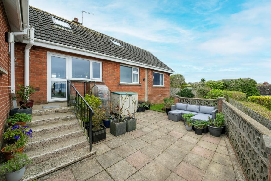 14 Craigdarragh Park East