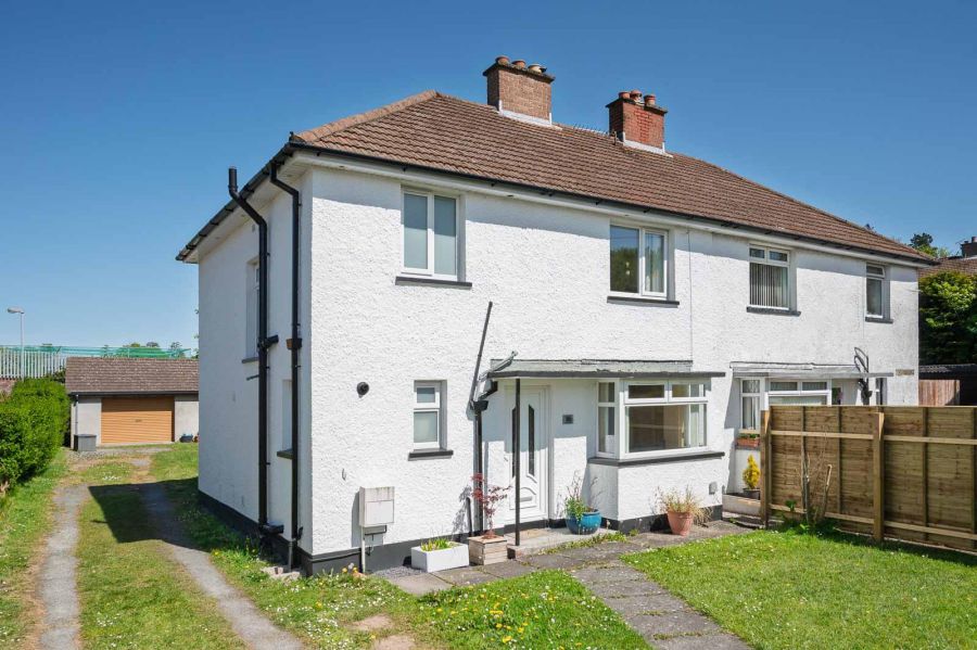 16 Wood End
