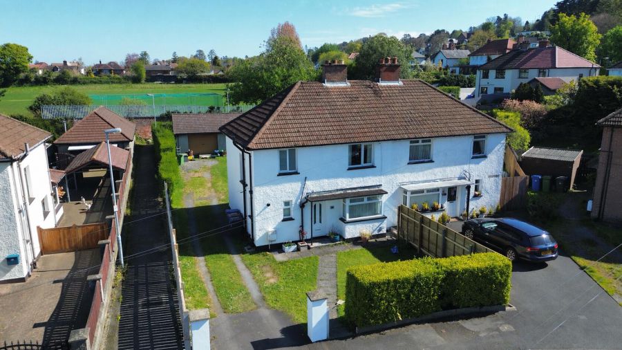 16 Wood End