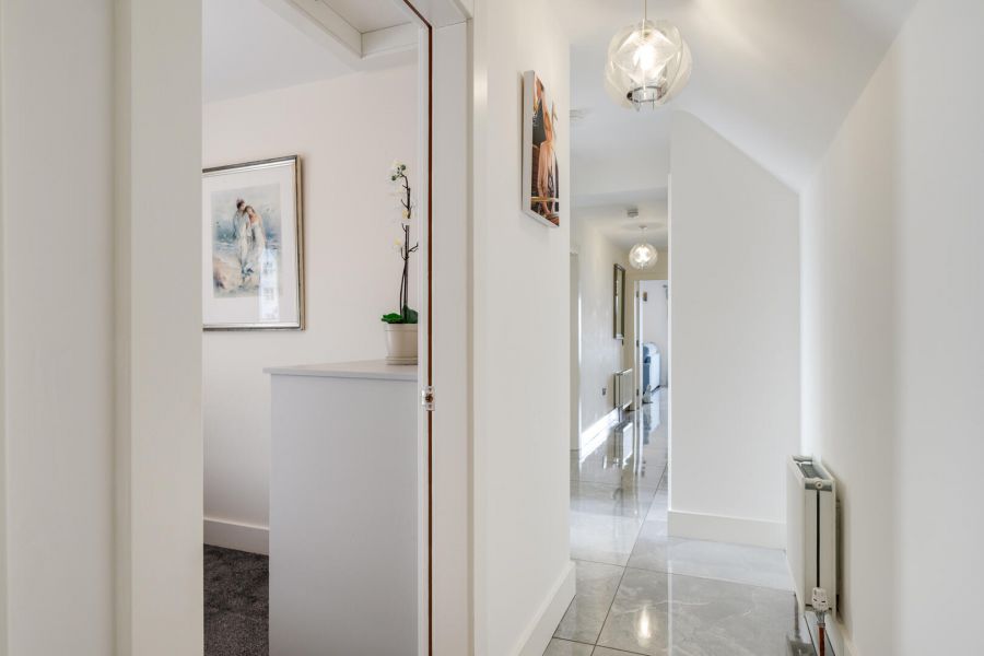 Apt 2 63 Beach Road