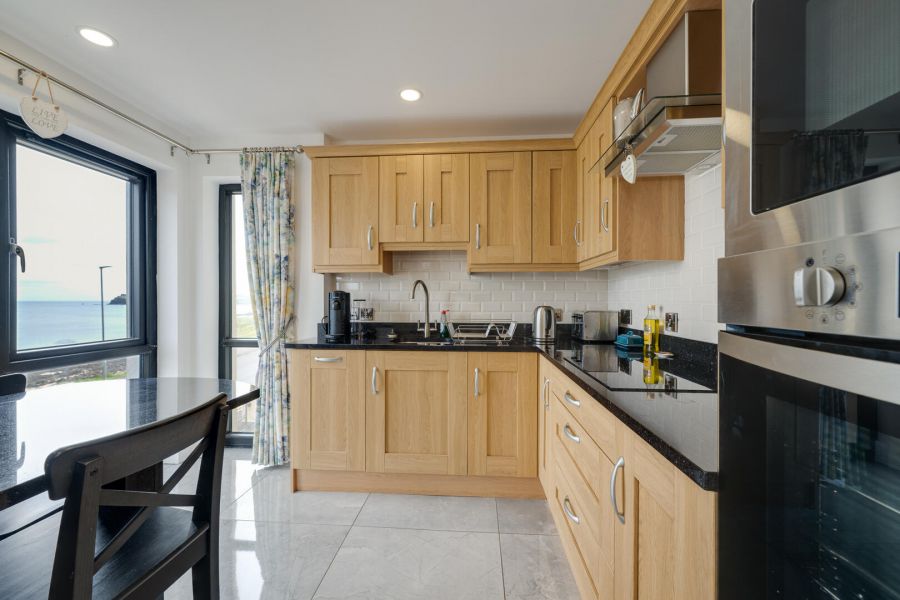 Apt 2 63 Beach Road