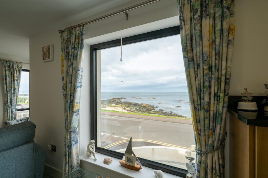 Apt 2 63 Beach Road