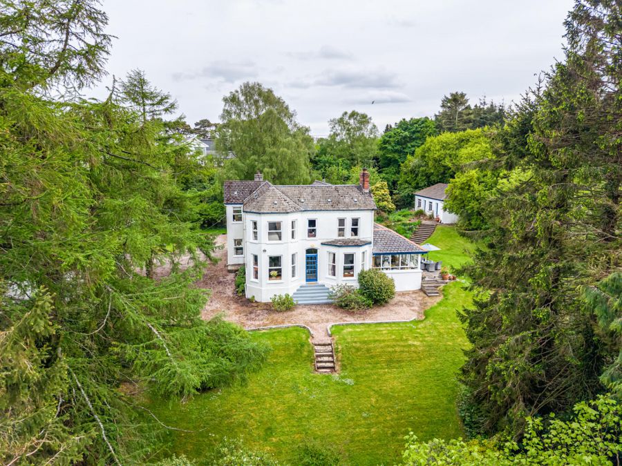 Loughview House, 26 Ballygrainey Road