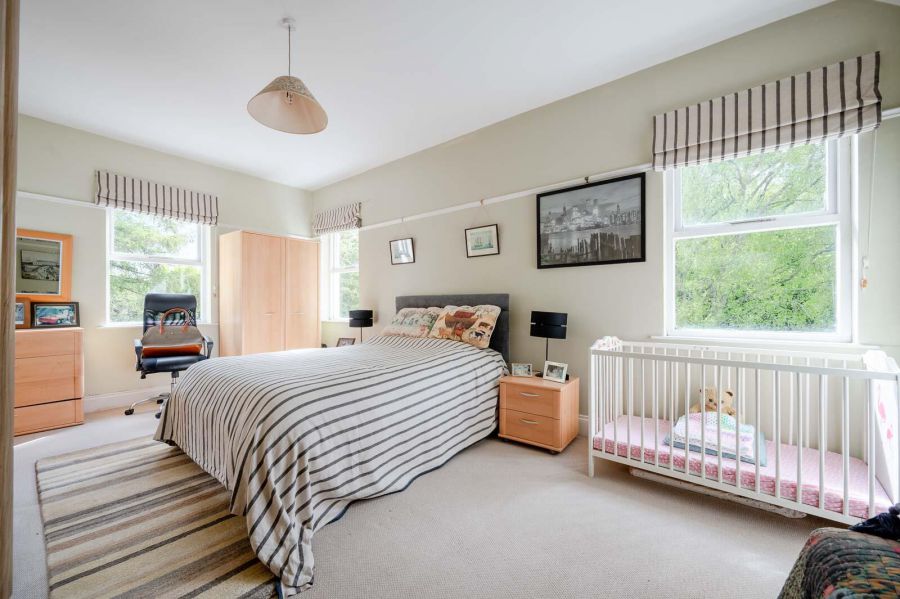 Loughview House, 26 Ballygrainey Road