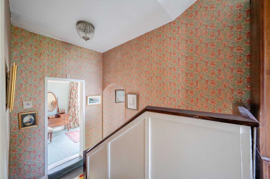 Loughview House, 26 Ballygrainey Road