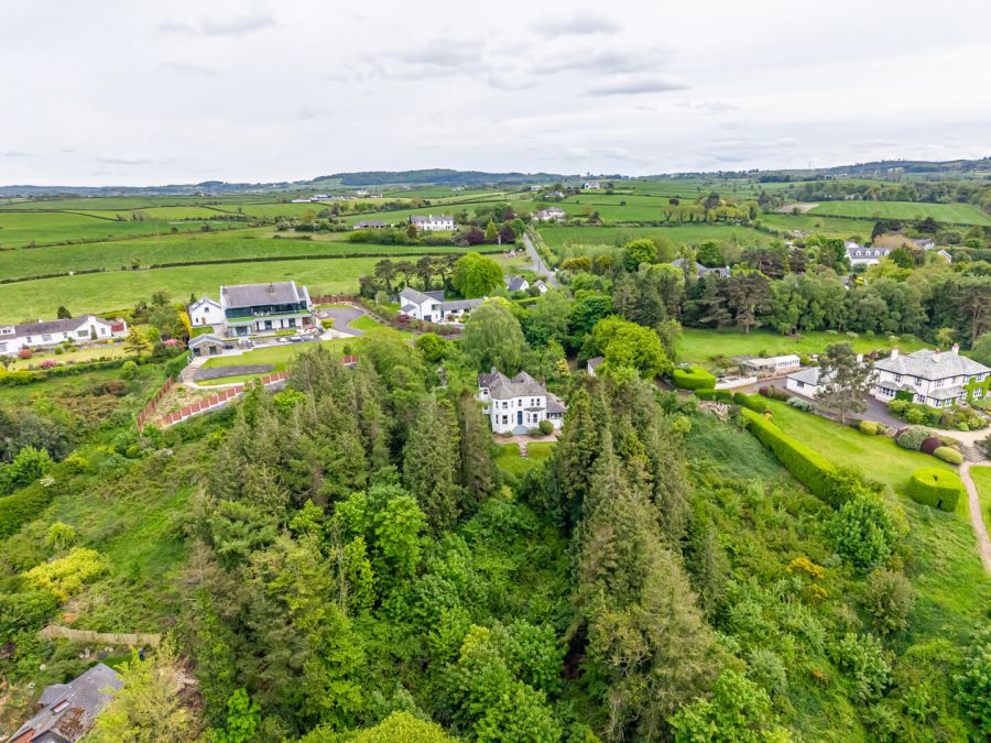 Loughview House, 26 Ballygrainey Road