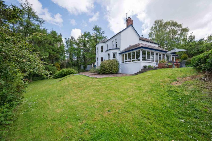 Loughview House, 26 Ballygrainey Road