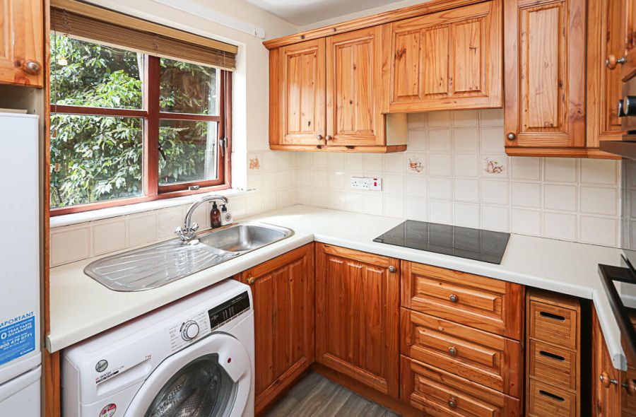 4 Downshire Mews