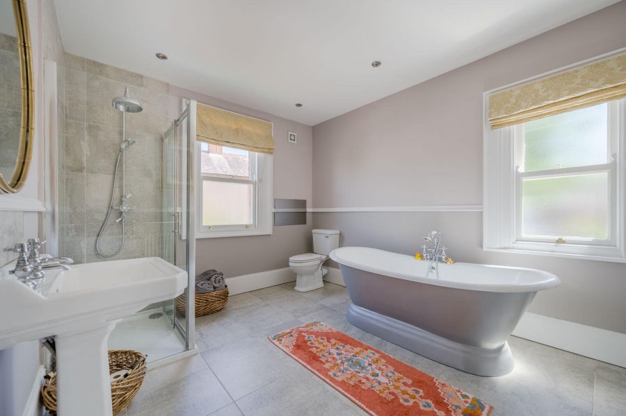 2 Ardlee Avenue