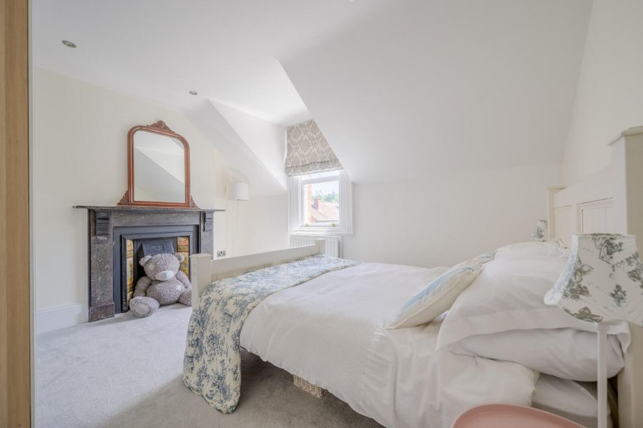 2 Ardlee Avenue