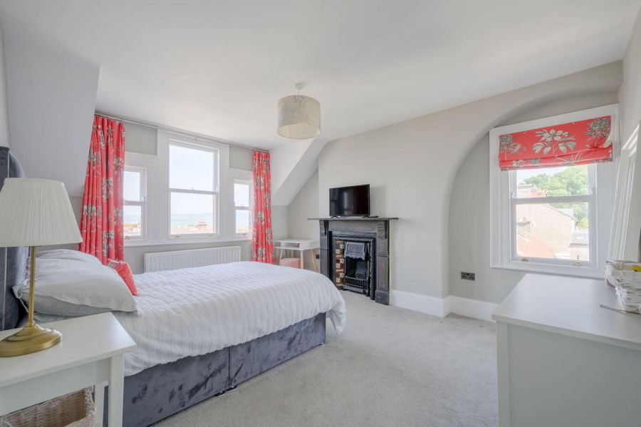 2 Ardlee Avenue