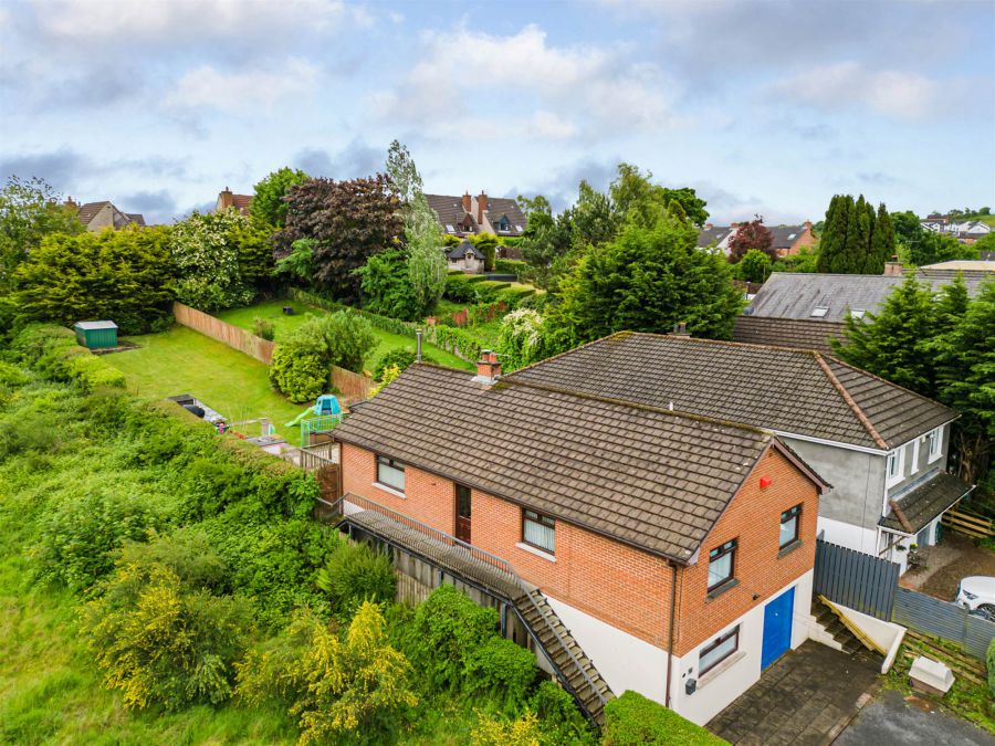 12 Quarry Lane