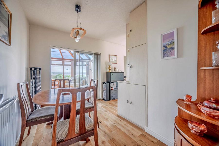 4 Rathmoyle Park
