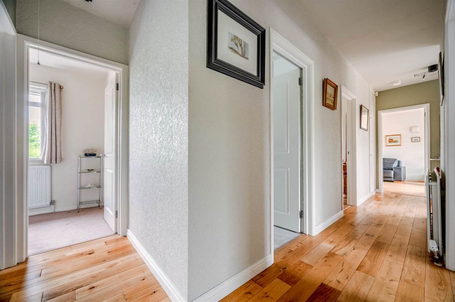 4 Rathmoyle Park