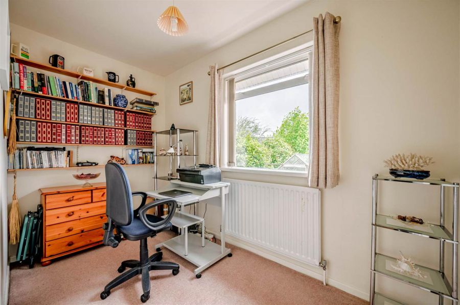 4 Rathmoyle Park